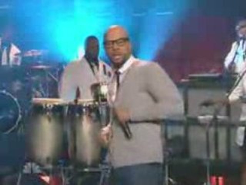 Common - Universal Mind Control  [Live On Jay Leno]