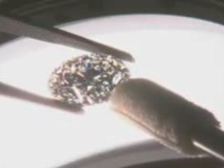 GIA Diamond Grading Guide: How to Buy a Diamond