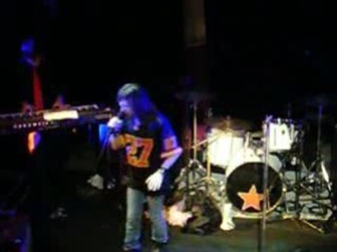 Steeve Estatof - Stella au Zebre De Belleville