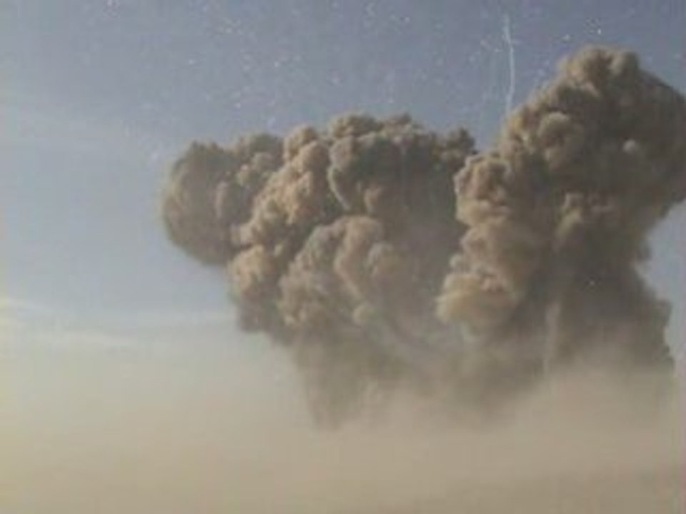 100 tonnes explosif desert