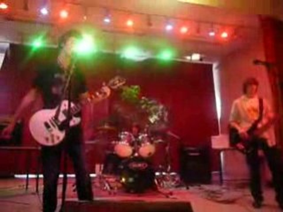The Black Trees - Creep (CONCERT TELETHON 2008)
