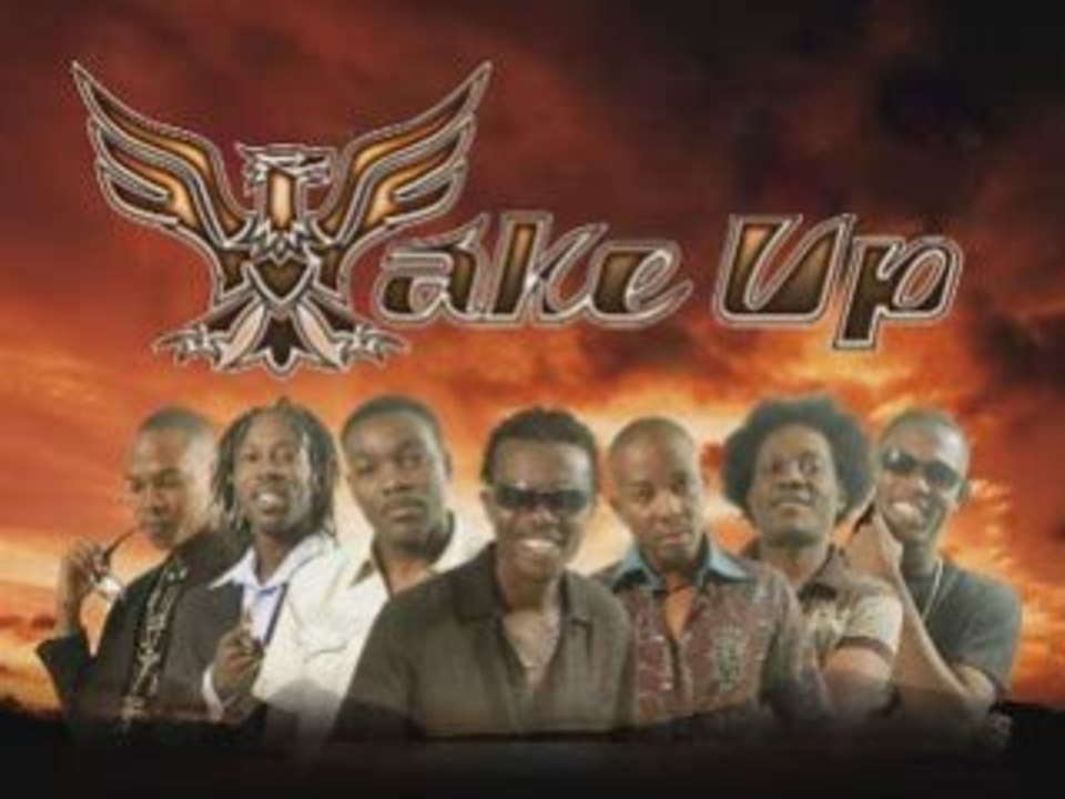 Spot wake up kompa live