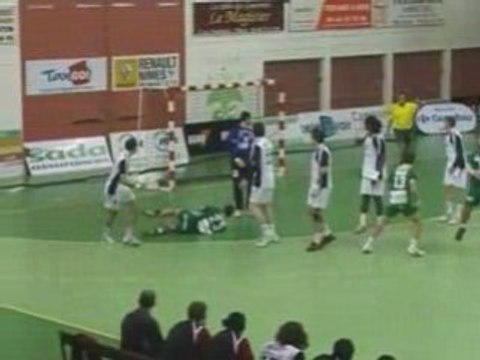 Handball /Nîmes : Nîmes battu par Ivry