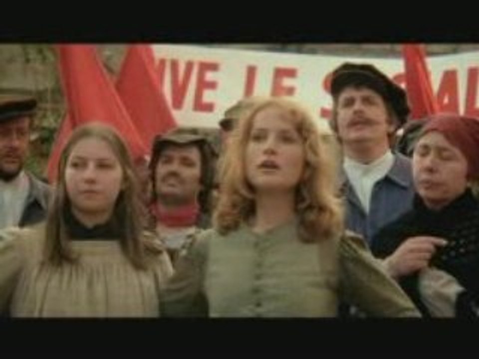 La commune est en lutte - Isabelle HUPERT