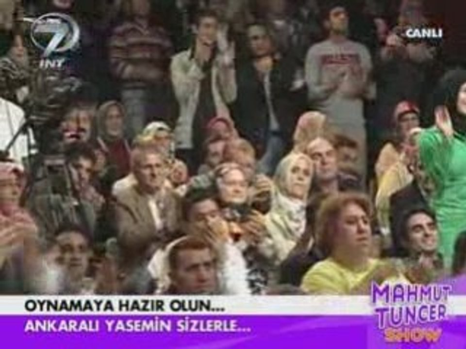 Ankaralı Yasemin - Çıldıralım (Mahmut Tuncer Show / 08.11.08
