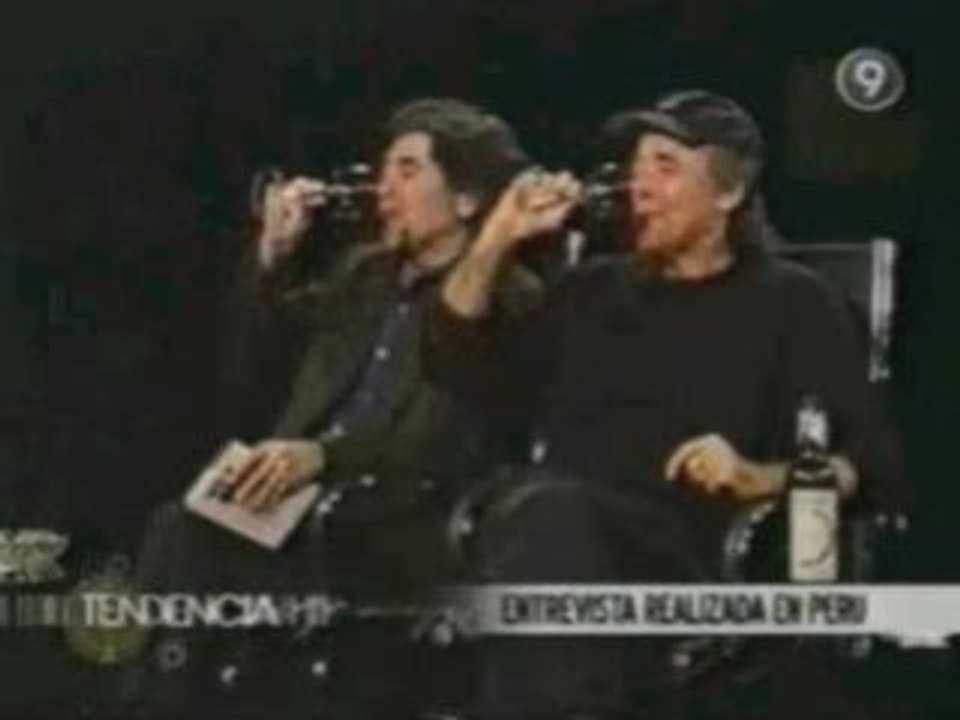 Joaquin Sabina vs Serrat :: La Pirateria