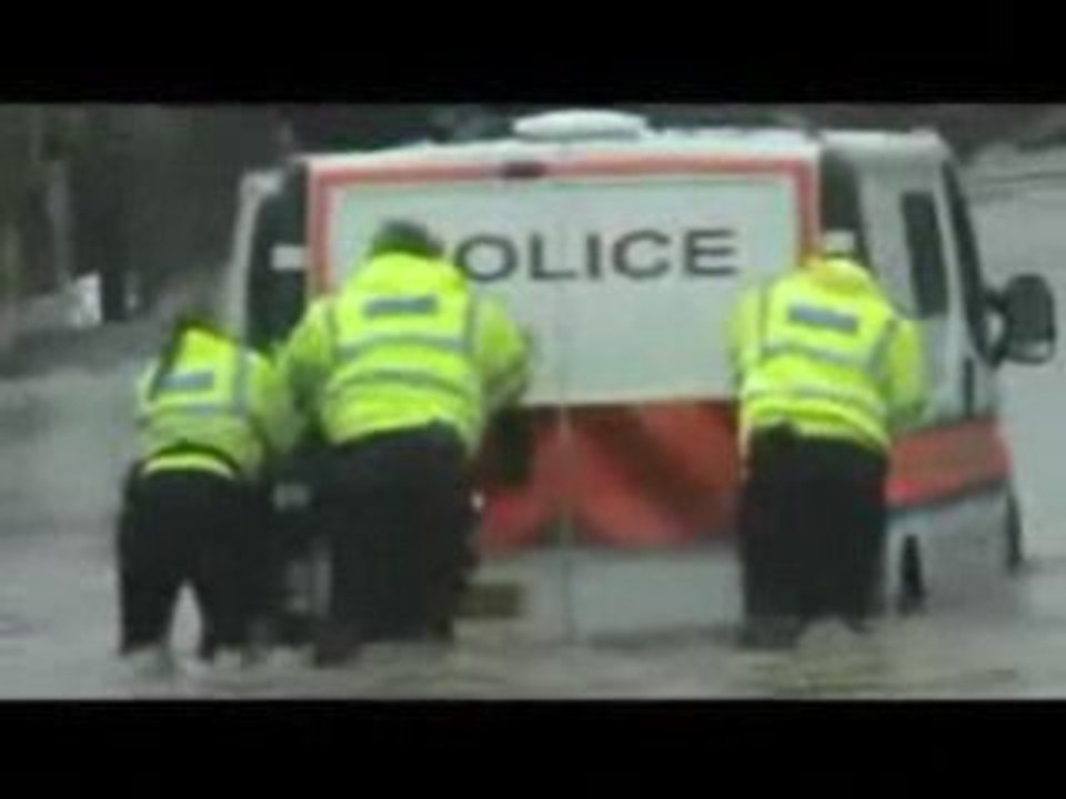 Les policiers
