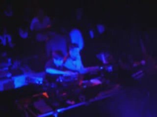 081206 Q.Mosimann et Hot vocation au Metropolis Paris 08