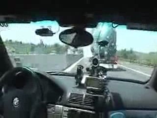 Bmw M5 VS Truck - Team Polizei