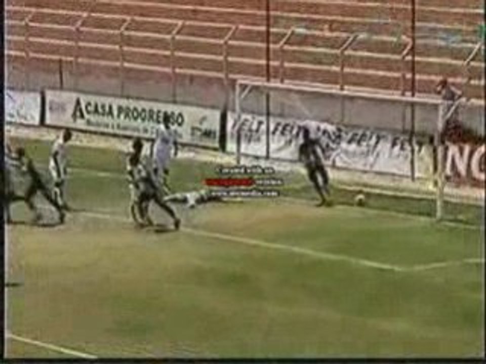 EDNEI / LATERAL DIREITO..