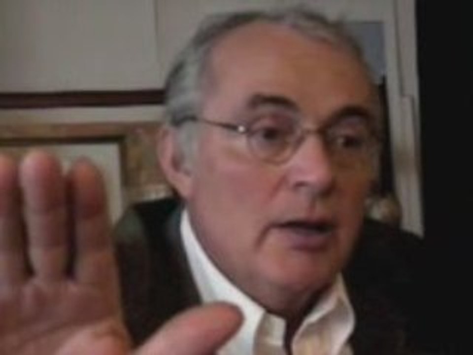 Interview de Laurent Mauduit