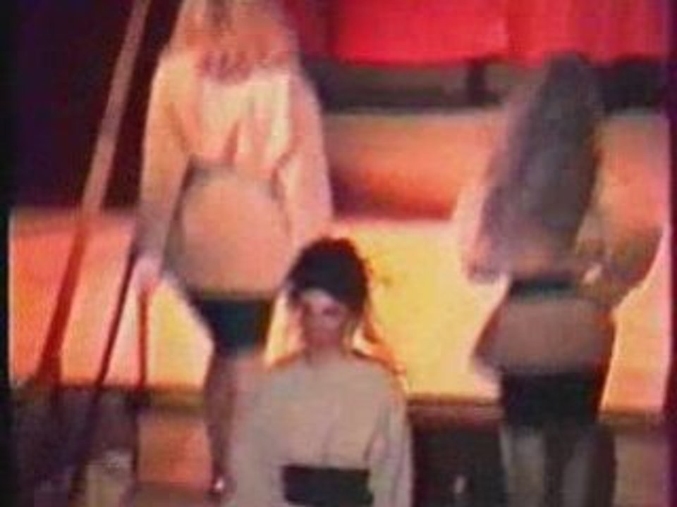 F24 1990 Gentilly 1° partie défilé de mode