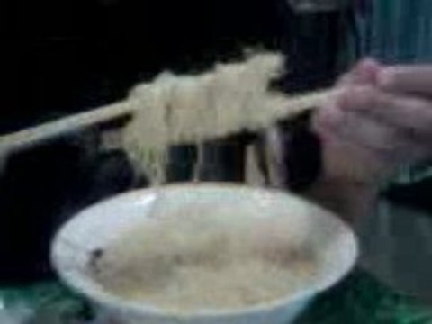 Diferentes formas de comer ramen