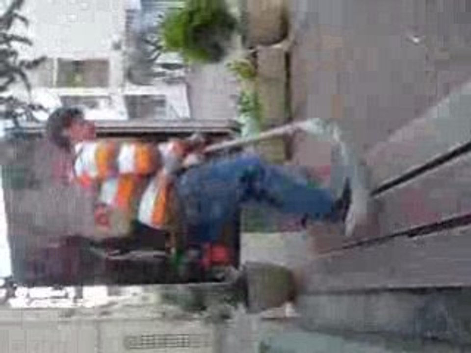 tailwhip by lolo