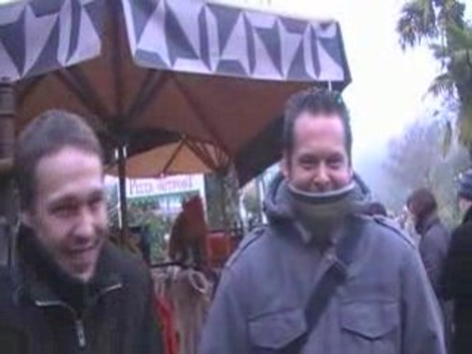 6 Mickey Dj a des cheveux