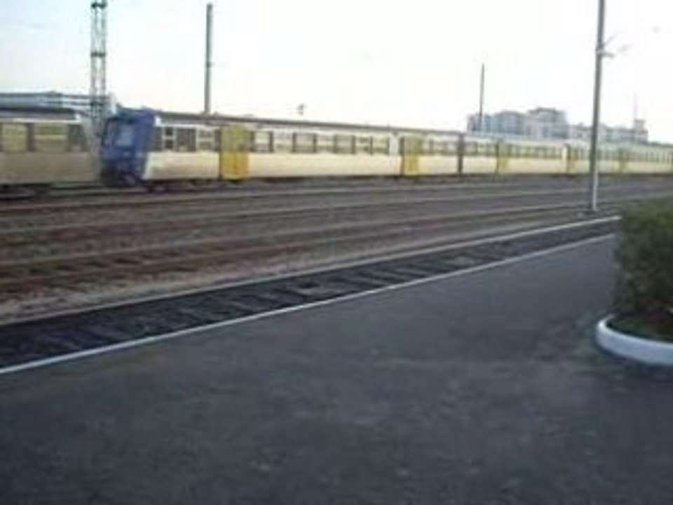 bb 67413 en voyage avec 6 voitures cic