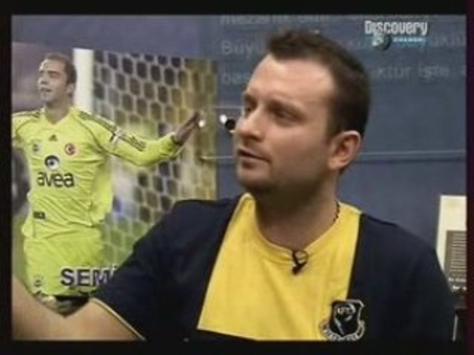 reportage 1  fenerbahce galatasaray hooligans