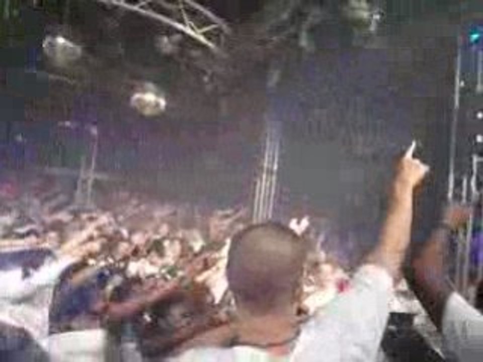 DJ SNAKE ARAB MONEY DANCE !! @ FABULOUS  PARTY BELGIUM