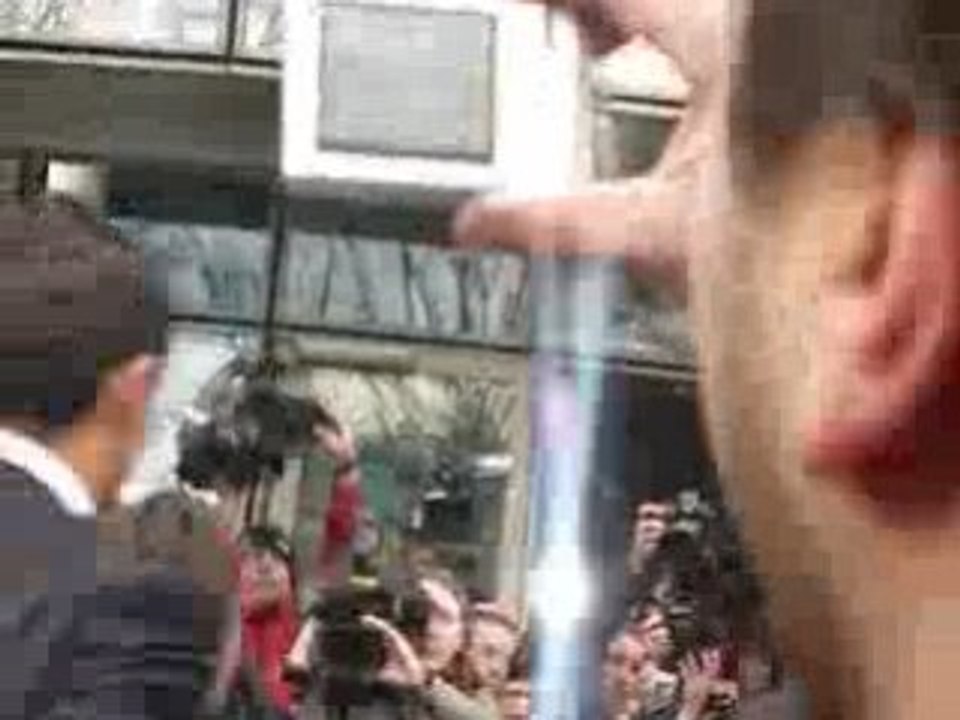 Arivée de Cristiano Ronaldo à tf1 le 071208