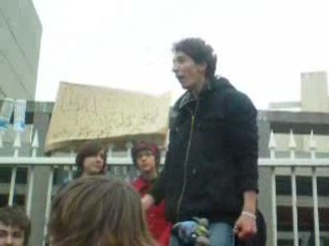 Blocus lycée F. Mistral Avignon - Mardi 9 Décembre 2008 [ 1e