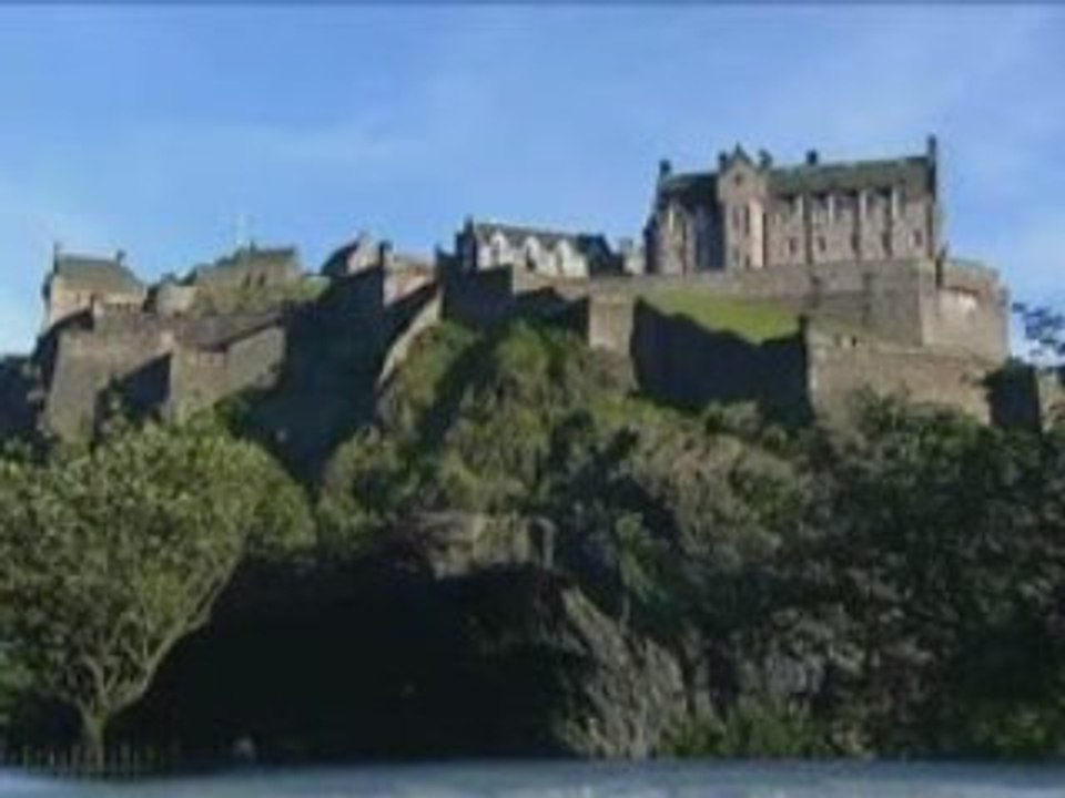 Mâles en périle 1x3