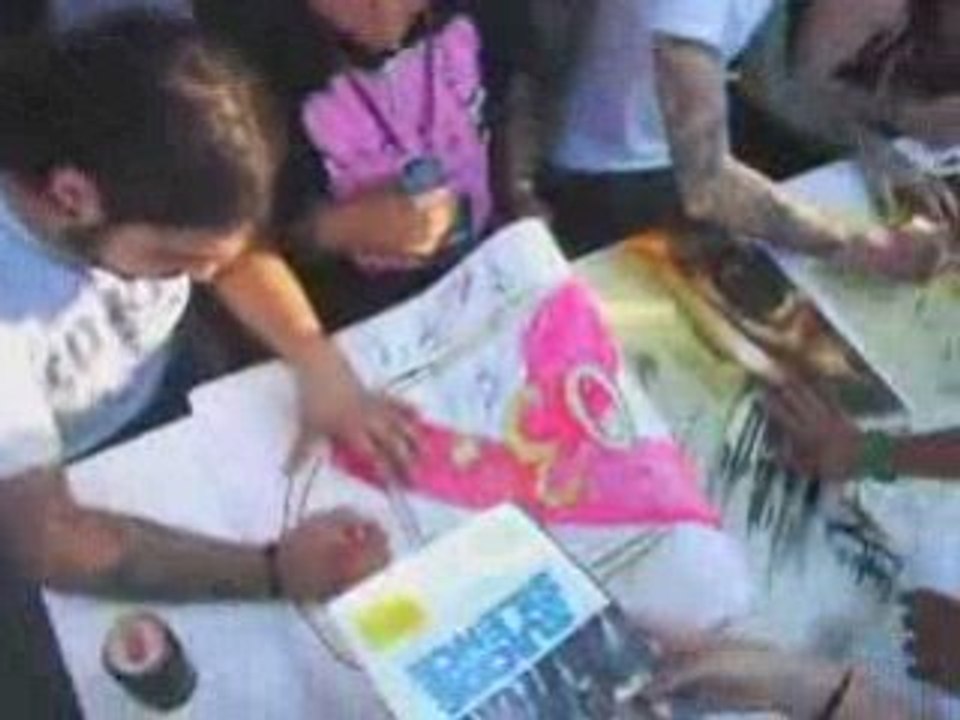 Suicide Silence - Unanswered (Oficial Video)