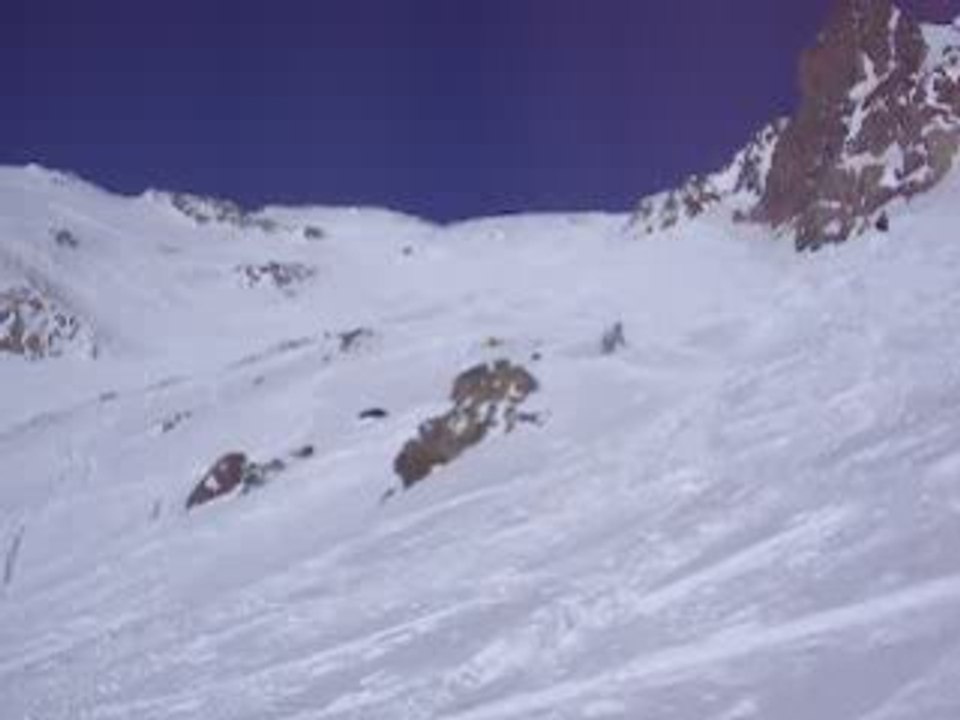 Nico shifty grab à l'alpe d'huez 2eme sortis de la saison