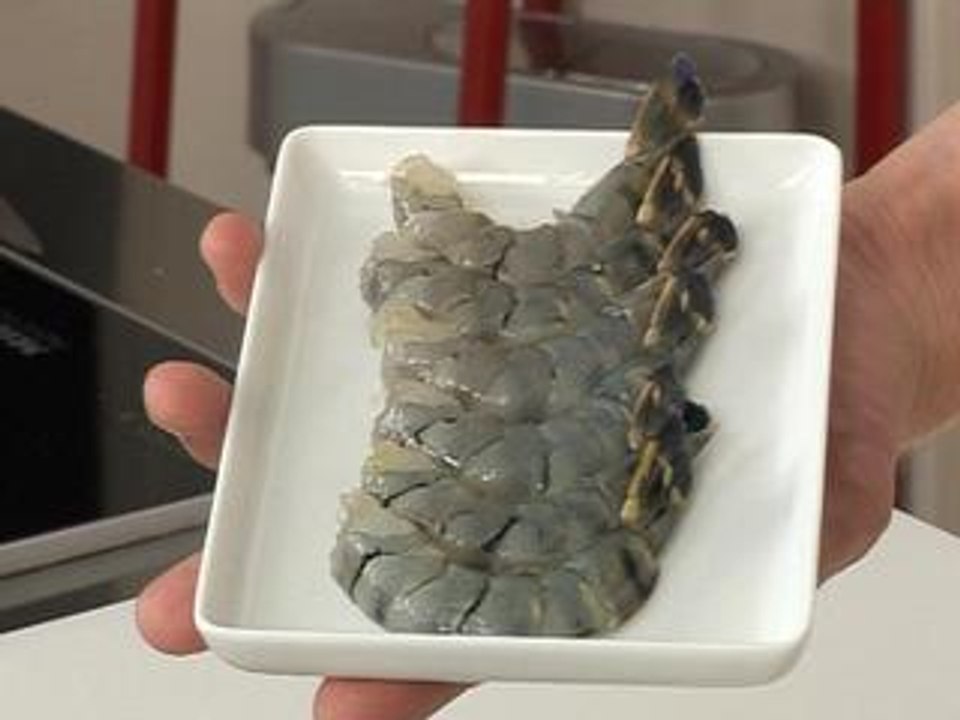 Décortiquer des gambas