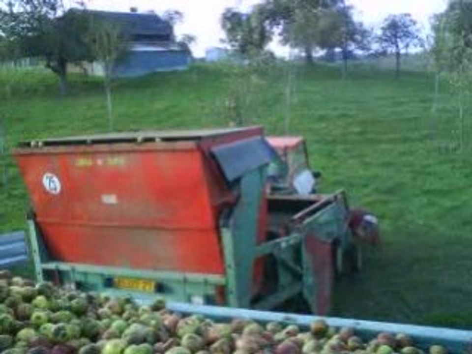 MaChiNe A PoMMe De JuLien !!!