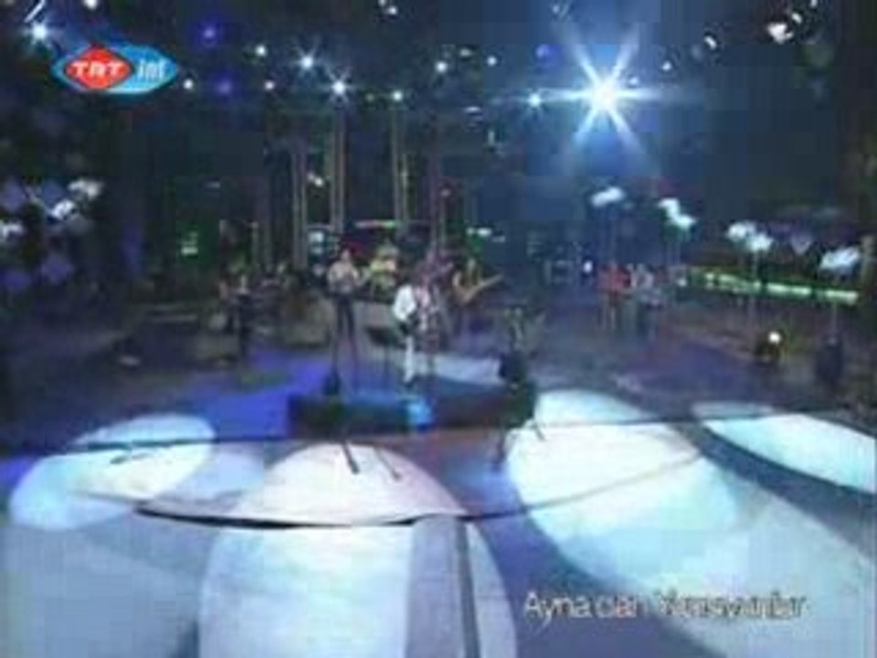 Ayna-Sen-Unutma-Beni-Melegim