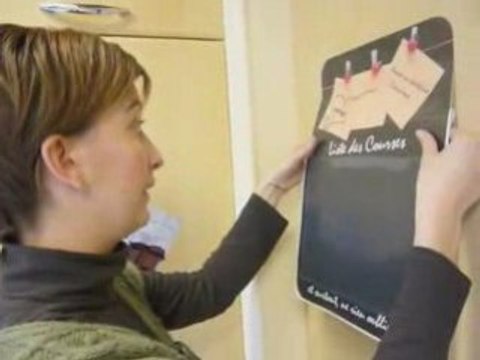 Pose d'un sticker ardoise par adzif.biz