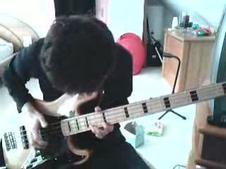 Slap bass solo- coffee shop