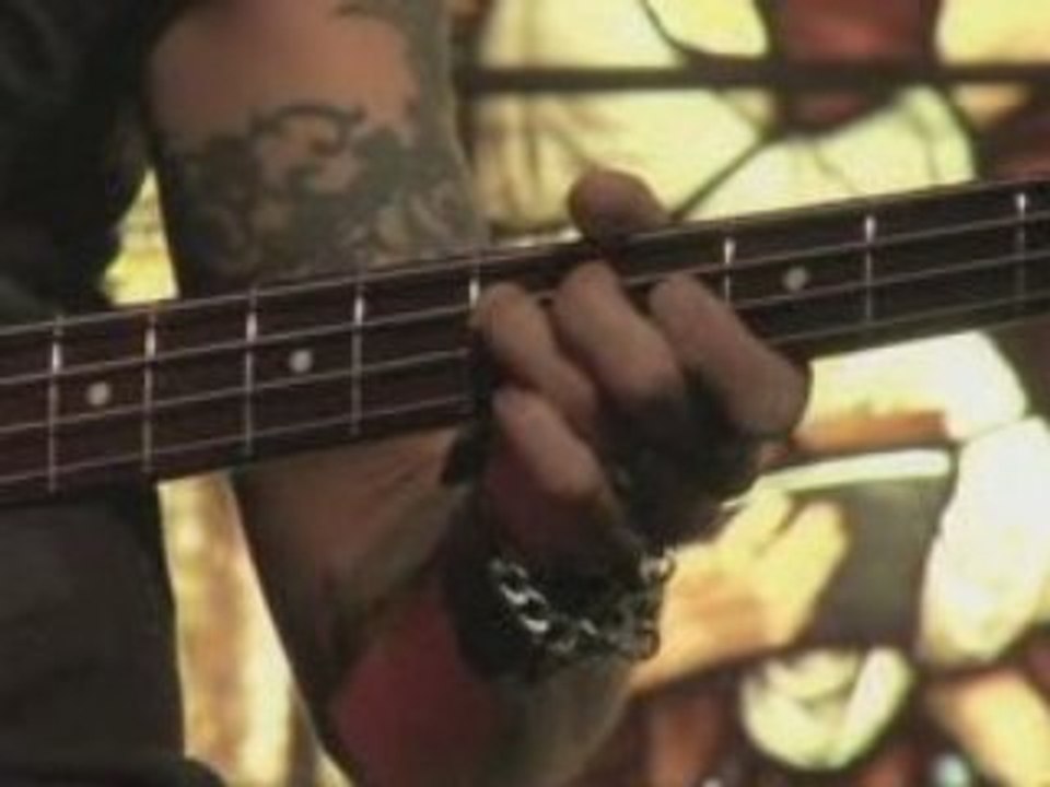 Behind the player: Duff McKagan, bassist for Velvet Revolver