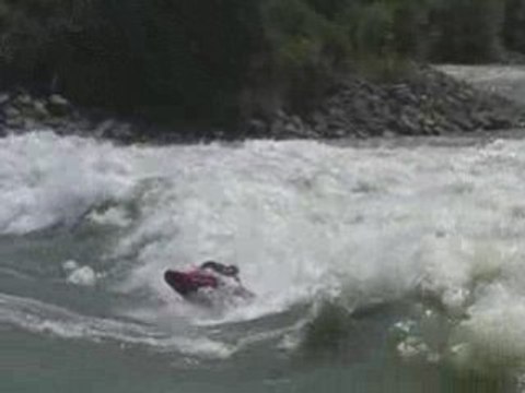 Hawaii sur Rhone II - Big Wave Surfing