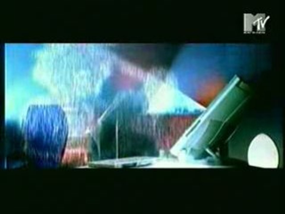 Hit n hide - Space invaders