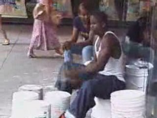 Street Drum