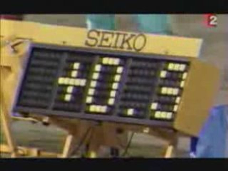 Mike Powell vs. Carl Lewis longeur Japon 1991