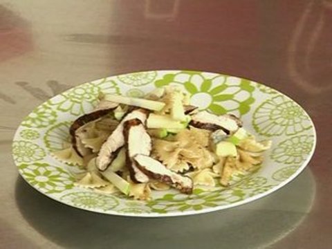 Salade de farfalle au poulet balsamique italie