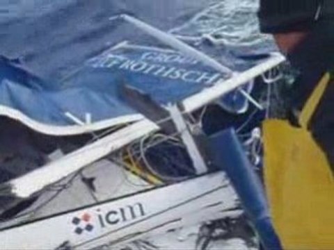 Gitana Eighty après démâtage, bonjour les dégâts