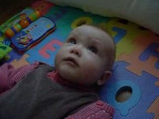 20081211 tire la langue