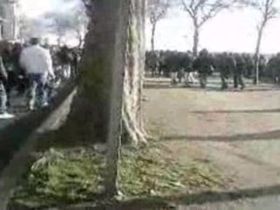 Manif vers la mairie