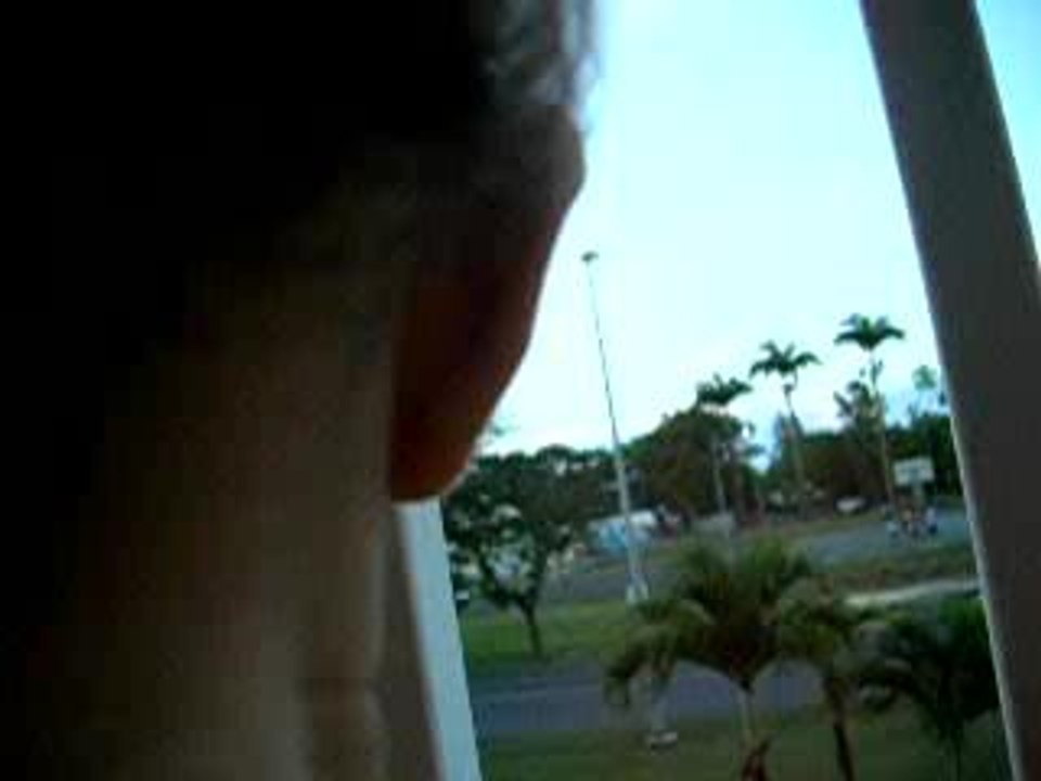 Je crie sur les passants!!!