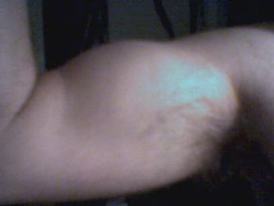 Right bicep flex