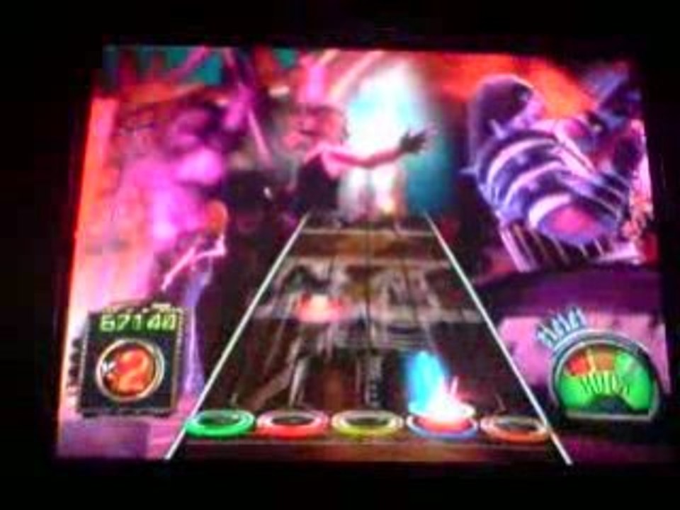 City on flammes with rock'n roll expert