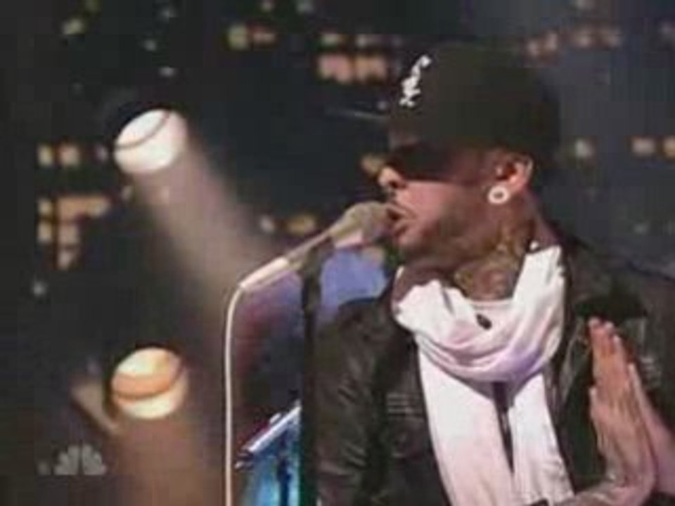 Gym Class Heroes - Guilty As Charged (Live On Carson Daly)