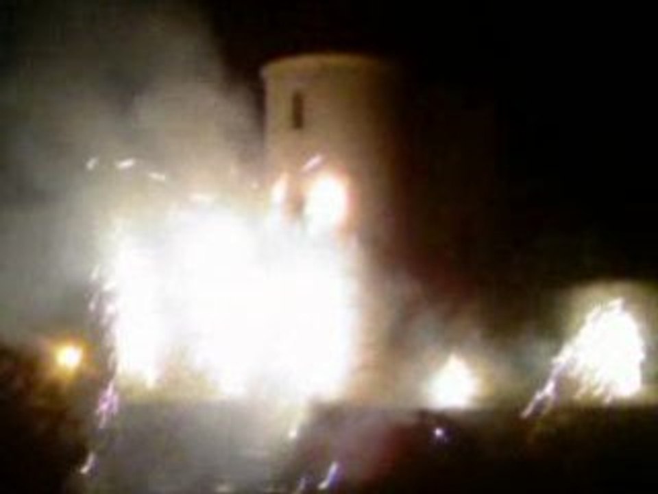 Feu d'artifices de Florac: 14 Juillet 2007