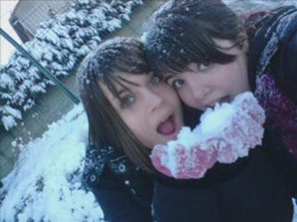Caroliine && Justyyne