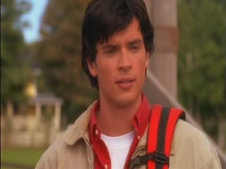 Smallville 1x05 Clip 2