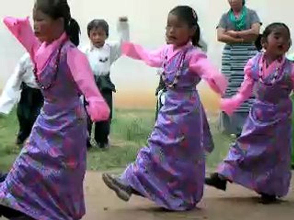 Rabgayling 2006 : Danses tibetaines
