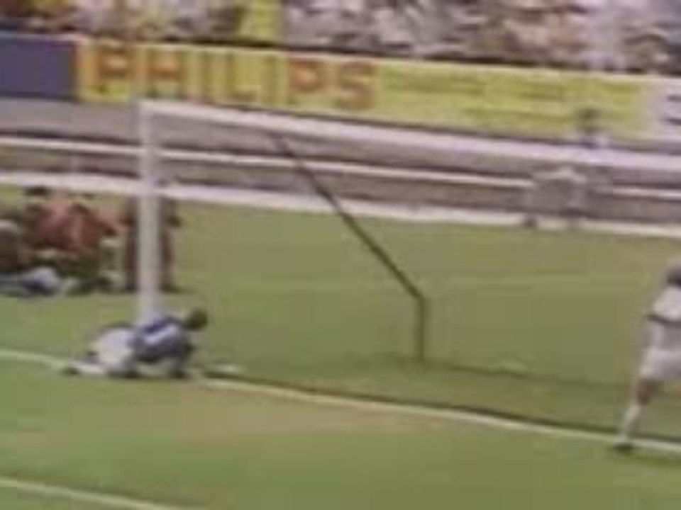 Arrêt phénoménal de Gordon Banks face à Pelé